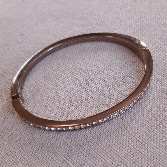 Vince Camuto Dark Shiny Bronze Rhinestone Channel Set Oval Bangle - Picture 4 of 10